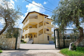 Vila Landi Ksamil